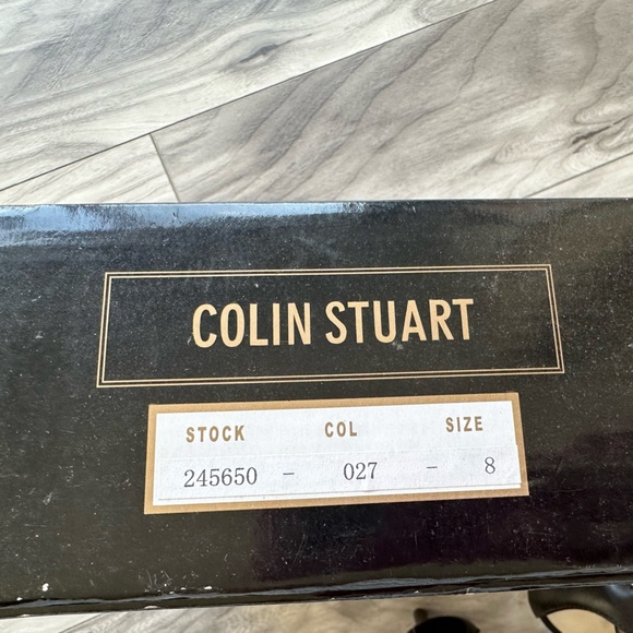 Colin Stuart Heels. Size 8 - Picture 10 of 10